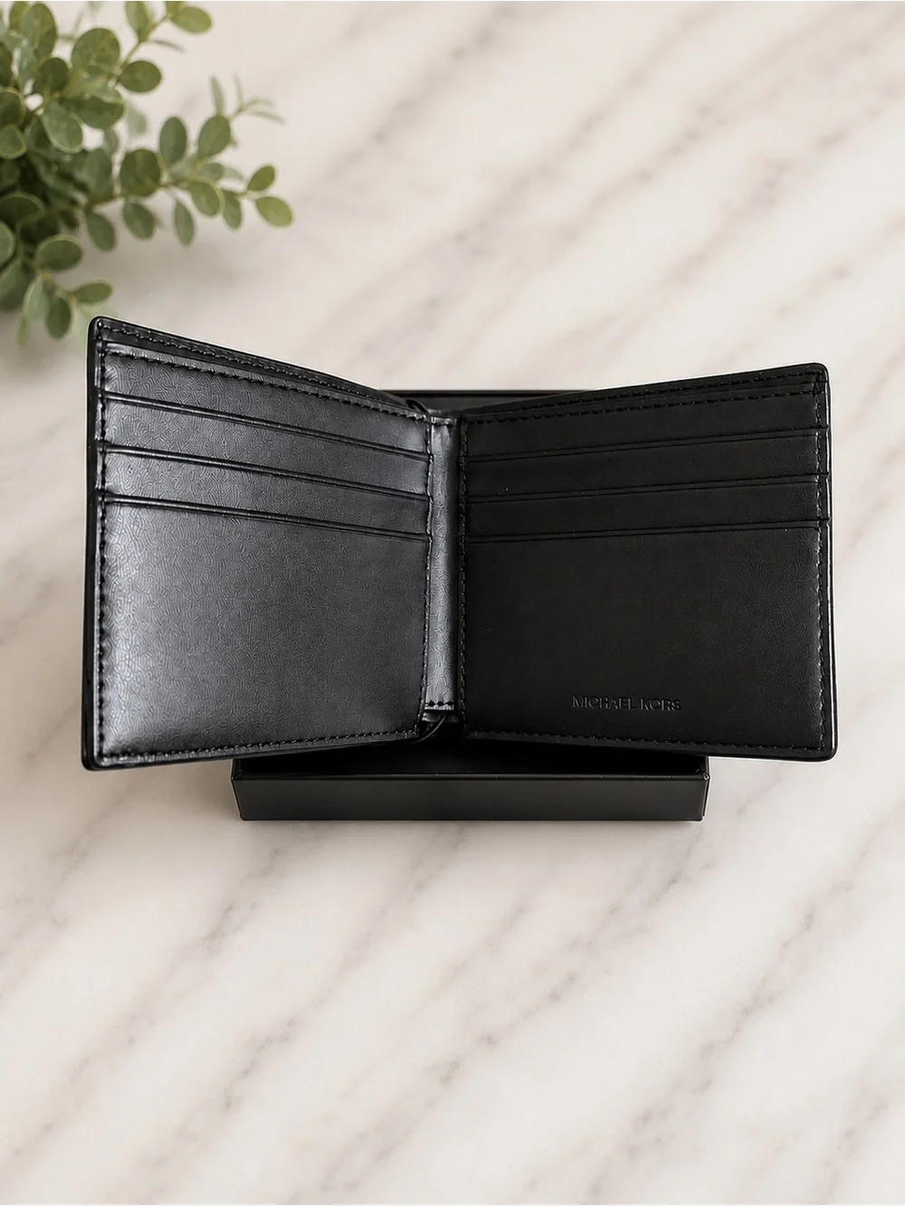 Michael Kors Jet Set Men’s Slim Billfold Wallet Black Saffiano Leather NWT + Box